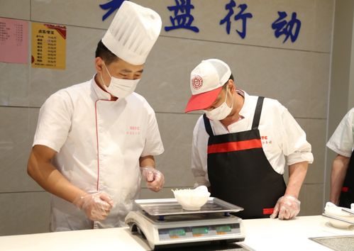 飲食服務集團各食堂舉辦“一勺準”技能大賽，提升餐飲服務水平